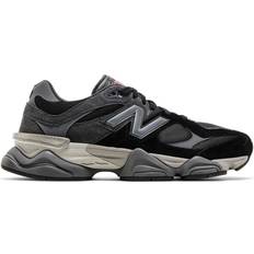 Schoenen New Balance 9060 - Black/Castlerock/Rain Cloud